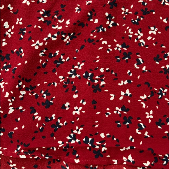 Split neck blouse - Picture 2 of 4